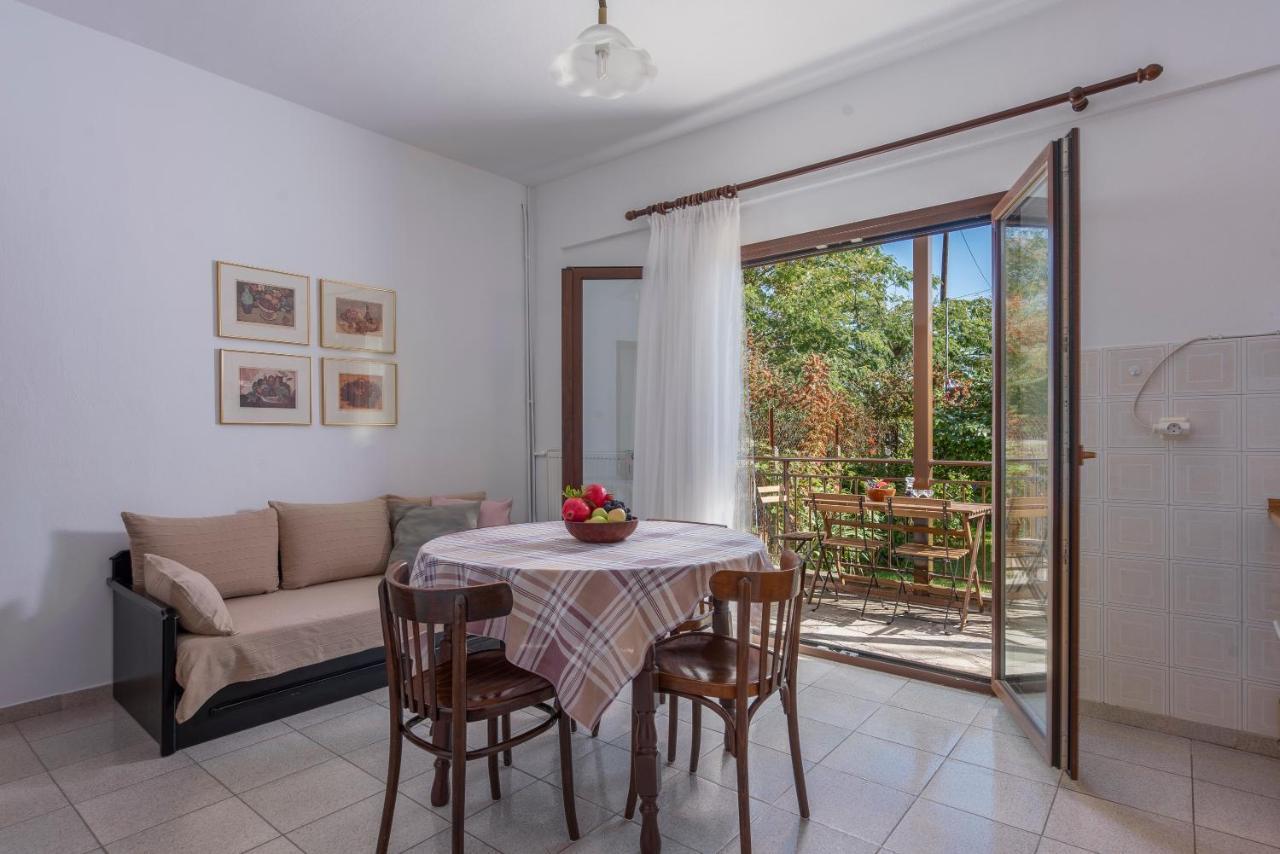 Blooming Memories Apartment Vourvourou Exterior foto