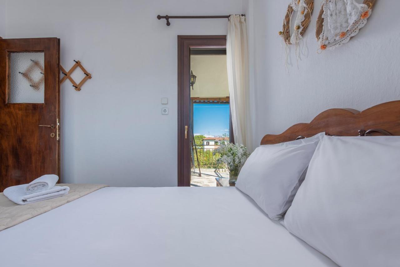 Blooming Memories Apartment Vourvourou Exterior foto